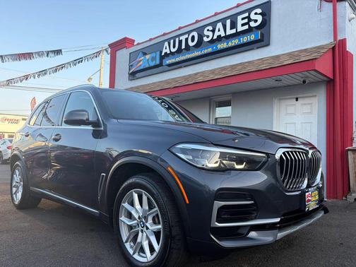 Arctic Grey Metallic 2022 BMW X5 xDrive40i