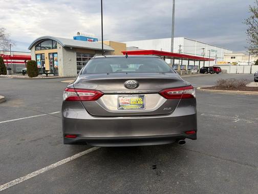 Predawn Gray Mica 2019 Toyota Camry XLE