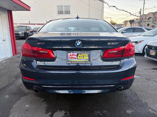 Blue 2018 BMW 530 xDrive