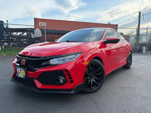 Red 2020 Honda Civic Si Coupe w/Summer Tires 6M