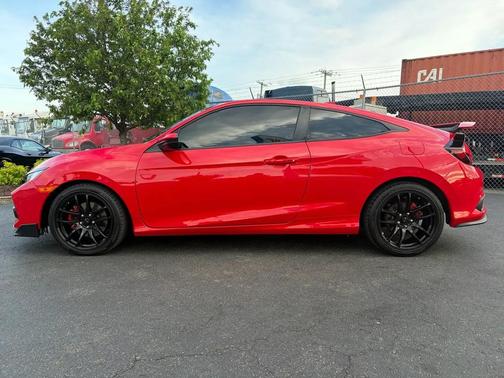 Red 2020 Honda Civic Si Coupe w/Summer Tires 6M