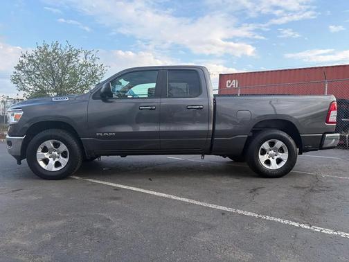 Granite Crystal Metallic Clearcoat 2020 RAM 1500 Big Horn/Lone Star
