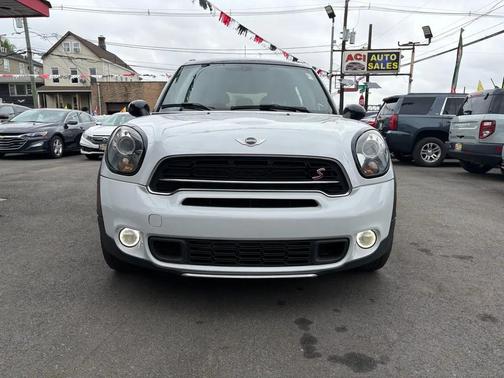 Light White 2016 MINI Countryman Cooper S ALL4