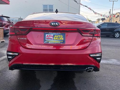 Currant Red 2019 Kia Forte S