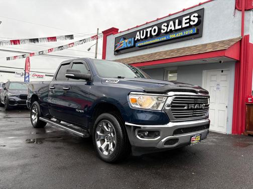 Patriot Blue Pearlcoat 2020 RAM 1500 Big Horn/Lone Star