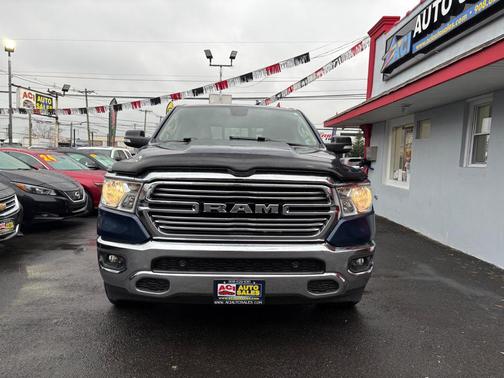 Patriot Blue Pearlcoat 2020 RAM 1500 Big Horn/Lone Star