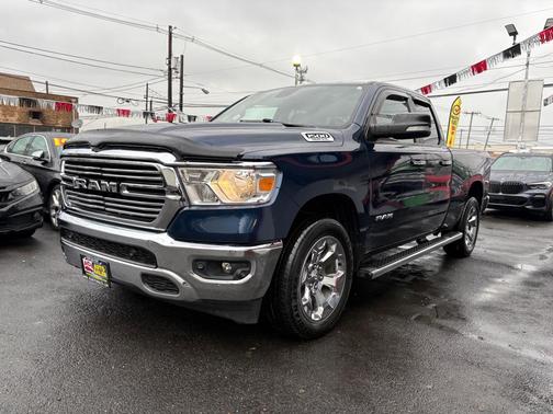 Patriot Blue Pearlcoat 2020 RAM 1500 Big Horn/Lone Star