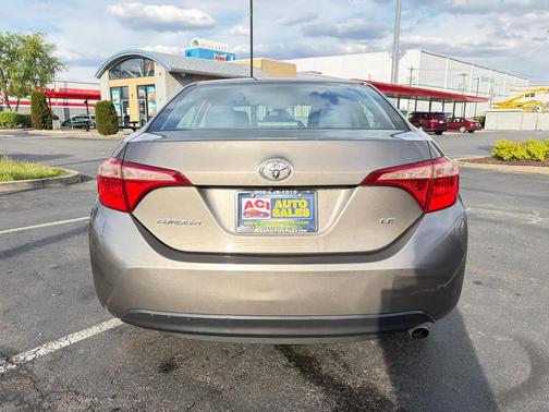 Gray 2017 Toyota Corolla LE