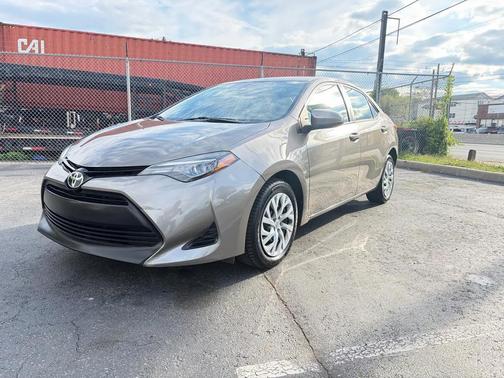Gray 2017 Toyota Corolla LE