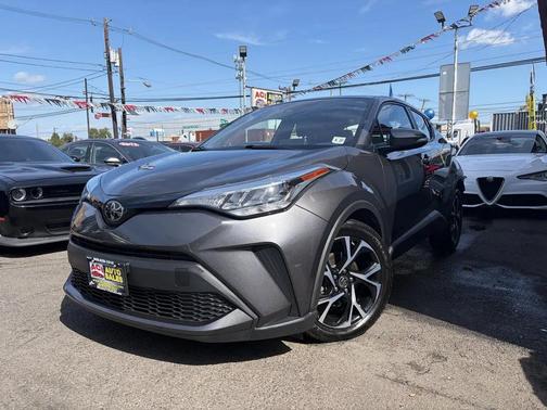Magnetic Gray Metallic 2022 Toyota C-HR XLE