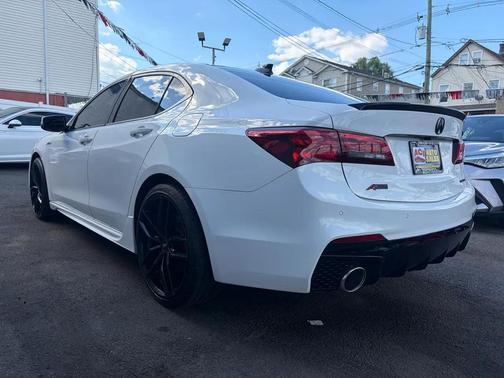 Bellanova White Pearl 2018 Acura TLX Technology