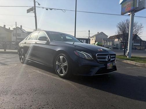 Lunar Blue Metallic 2017 Mercedes-Benz E-Class 4MATIC