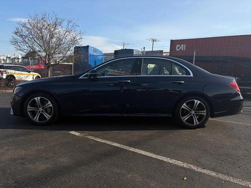 Lunar Blue Metallic 2017 Mercedes-Benz E-Class 4MATIC