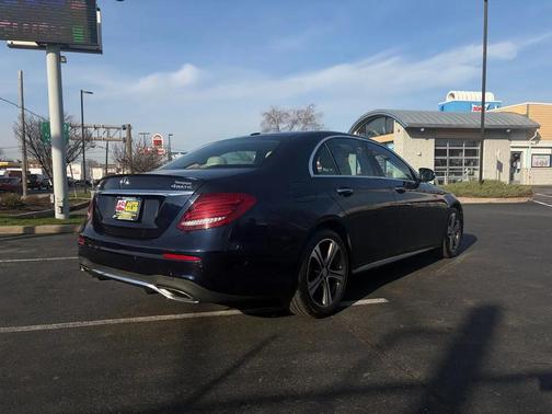 Lunar Blue Metallic 2017 Mercedes-Benz E-Class 4MATIC