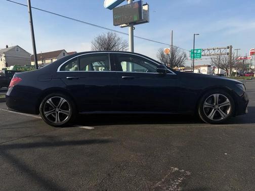 Lunar Blue Metallic 2017 Mercedes-Benz E-Class 4MATIC