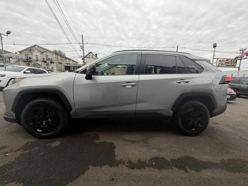 Silver Sky Metallic 2020 Toyota RAV4 LE