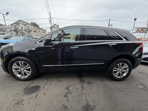 Stellar Black Metallic 2020 Cadillac XT5 Premium Luxury