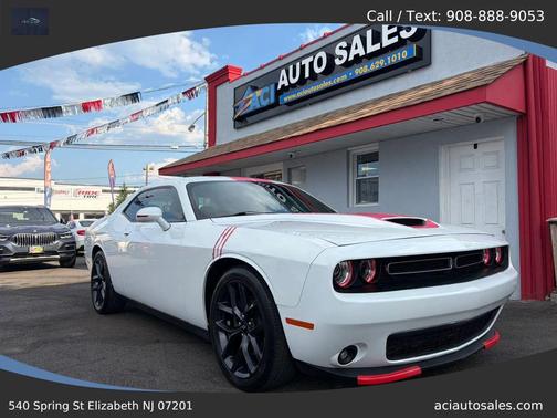 White 2019 Dodge Challenger GT
