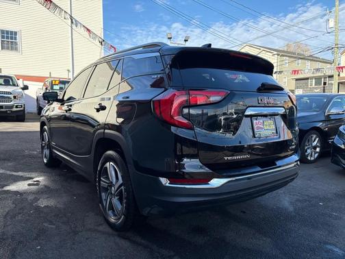 Ebony Twilight Metallic 2020 GMC Terrain SLT