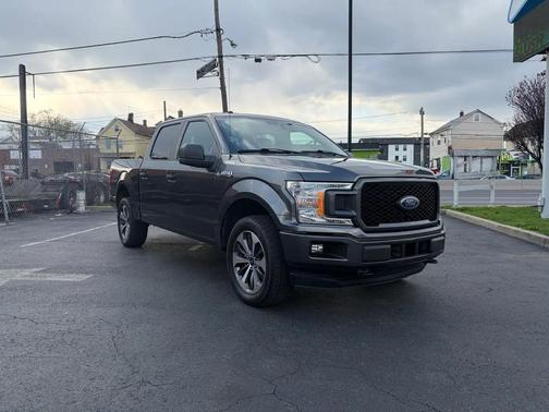 Gray 2019 Ford F-150 XLT