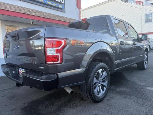 Gray 2019 Ford F-150 XLT