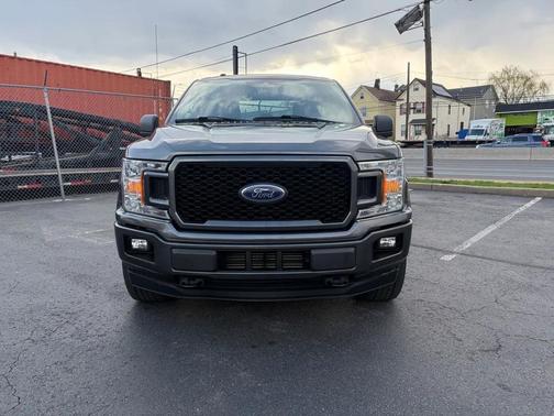 Gray 2019 Ford F-150 XLT