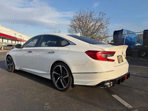 Platinum White Pearl 2019 Honda Accord EX