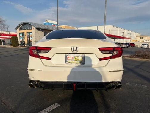Platinum White Pearl 2019 Honda Accord EX