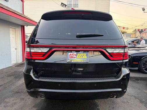DB Black Clearcoat 2022 Dodge Durango GT Plus