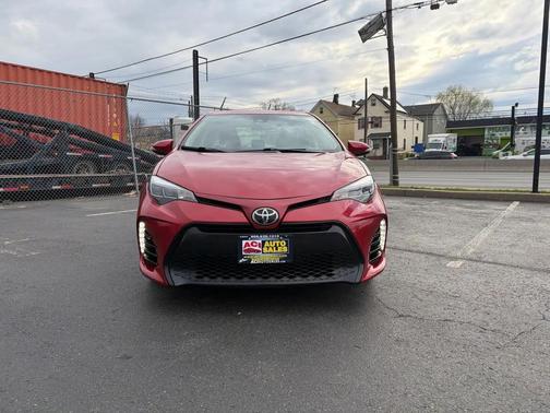 Barcelona Red Metallic 2017 Toyota Corolla SE