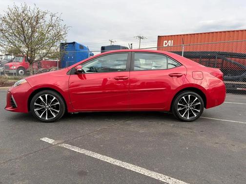 Barcelona Red Metallic 2017 Toyota Corolla SE