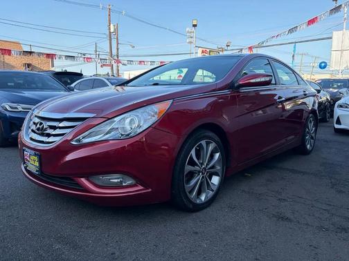 Sparkling Ruby Mica 2013 Hyundai SONATA Limited 2.0T