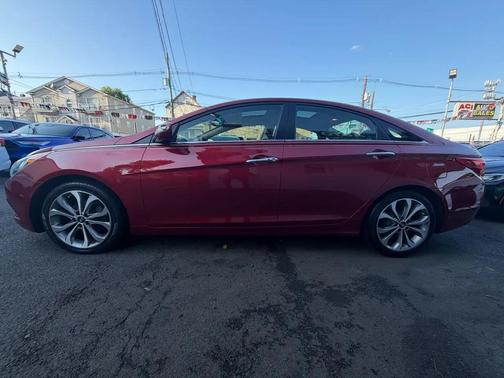 Sparkling Ruby Mica 2013 Hyundai SONATA Limited 2.0T