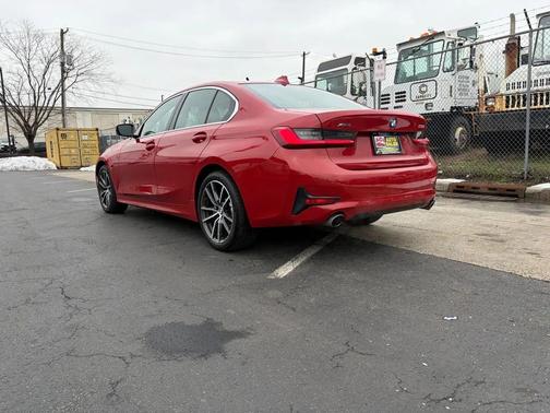 Melbourne Red Metallic 2021 BMW 330 xDrive