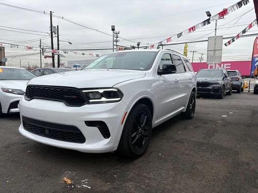 White Knuckle Clearcoat 2024 Dodge Durango GT Plus