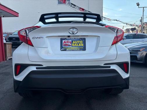 White 2021 Toyota C-HR Limited