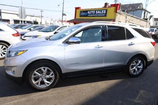 Silver Ice Metallic 2020 Chevrolet Equinox L