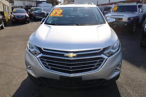 Silver Ice Metallic 2020 Chevrolet Equinox L