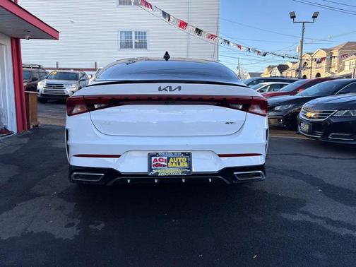 Glacial White Pearl 2023 Kia K5 GT-Line