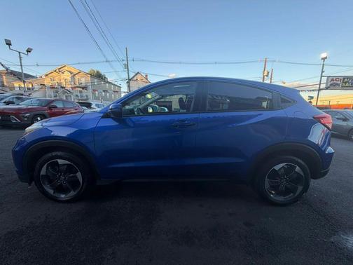 Aegean Blue Metallic 2018 Honda HR-V EX