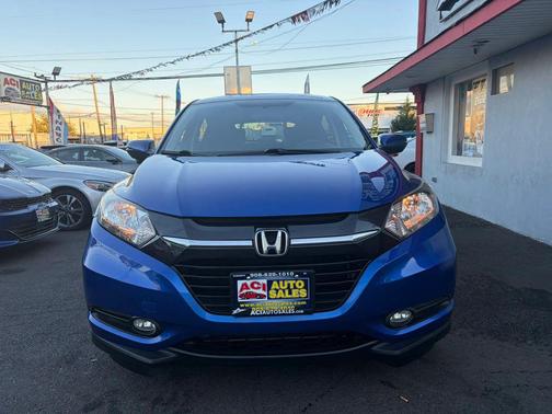 Aegean Blue Metallic 2018 Honda HR-V EX