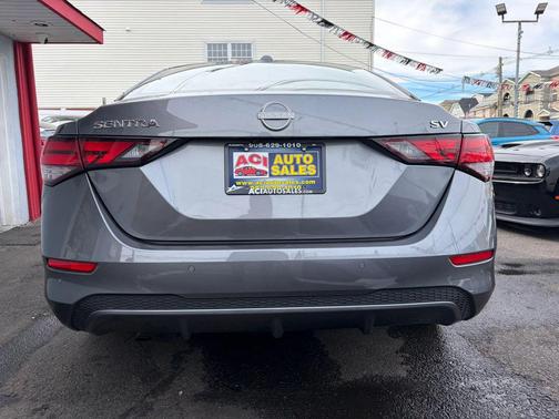 Gray 2024 Nissan Sentra SV