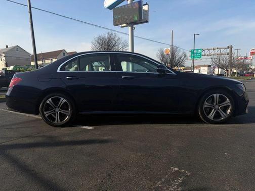 Lunar Blue Metallic 2017 Mercedes-Benz E-Class 4MATIC