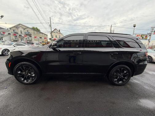 DB Black Clearcoat 2023 Dodge Durango GT Premium AWD