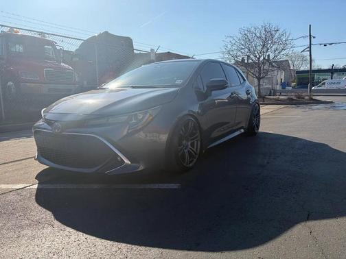 Magnetic Gray Metallic 2021 Toyota Corolla XSE