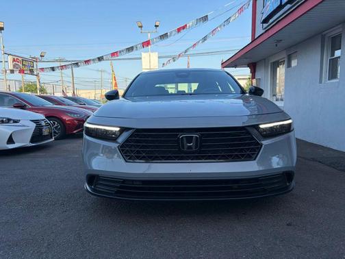 Urban Gray Pearl 2023 Honda Accord Hybrid Sport