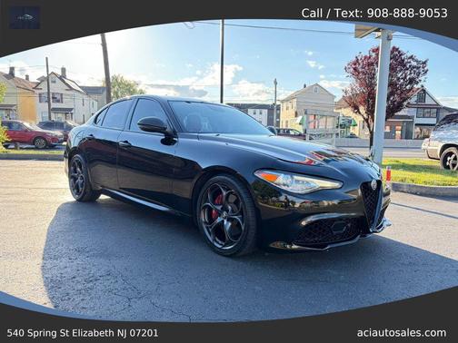 Alfa Black 2019 Alfa Romeo Giulia Ti Sport Carbon