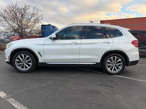 White 2019 BMW X3 xDrive30i