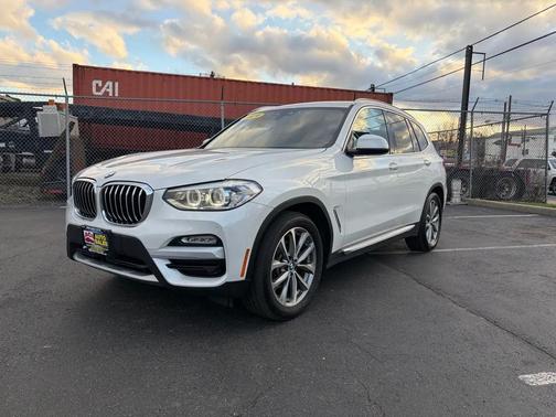 White 2019 BMW X3 xDrive30i