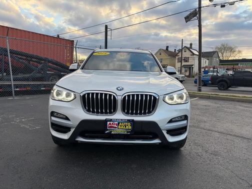 White 2019 BMW X3 xDrive30i